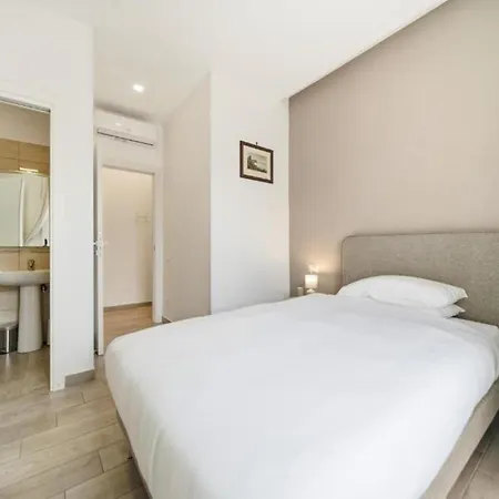 Luxury Flat In Toledo With Terrace شقة